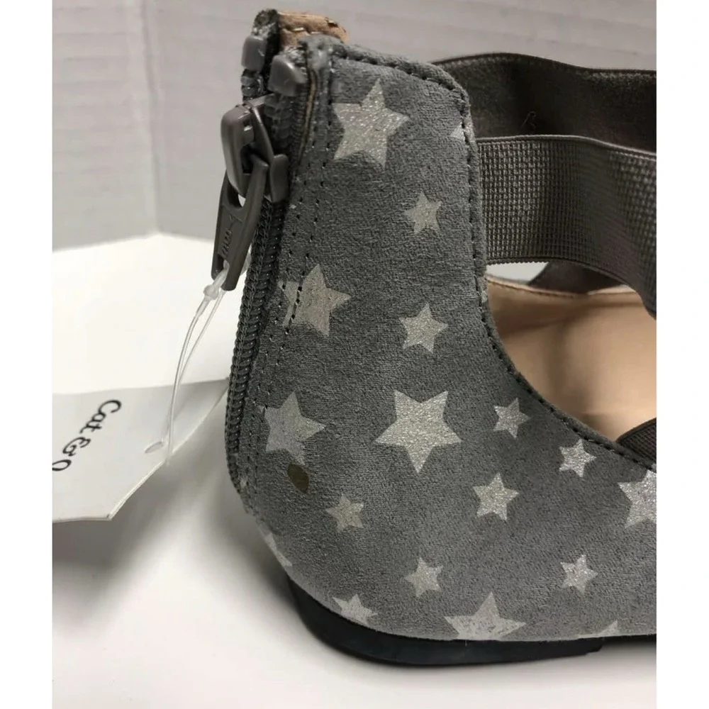 Cat & Jack Grey Dress Shoes With Stars Size 4 Girls